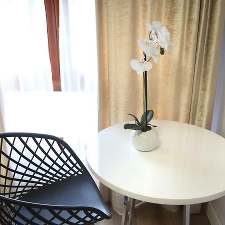 Hostal La Carrasca Монсон Экстерьер фото