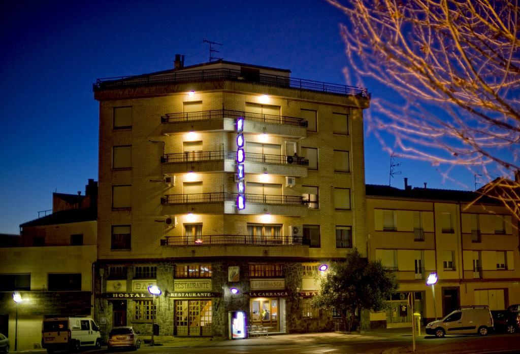 Hostal La Carrasca Монсон Экстерьер фото