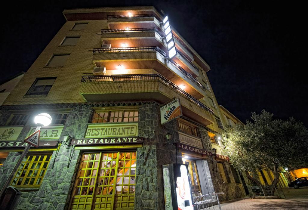 Hostal La Carrasca Монсон Экстерьер фото