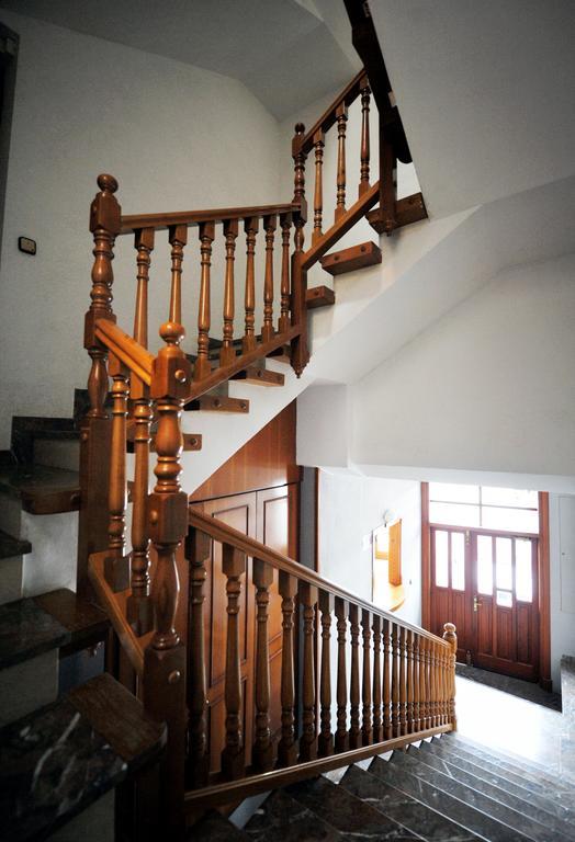 Hostal La Carrasca Монсон Экстерьер фото